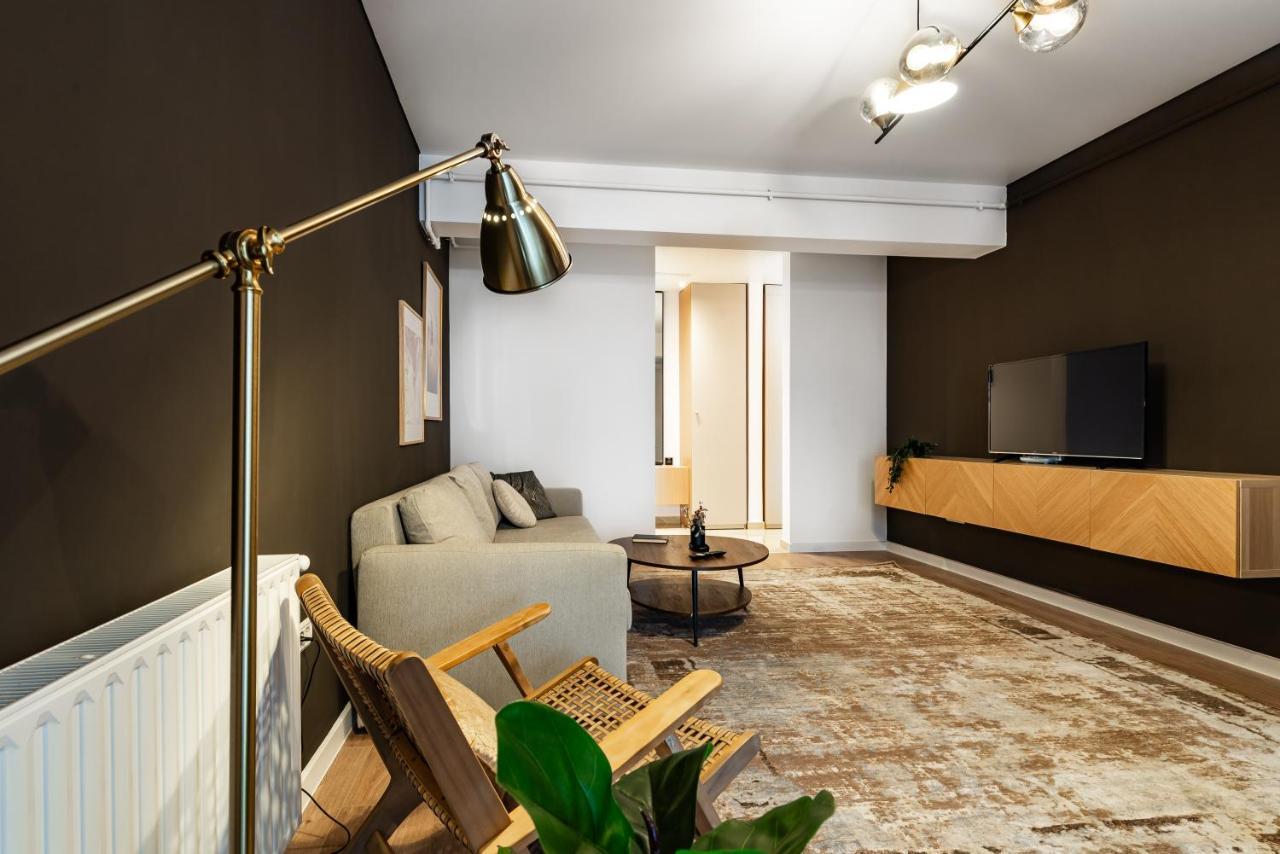 Central Spacious Apartment 506 Bukares Bagian luar foto