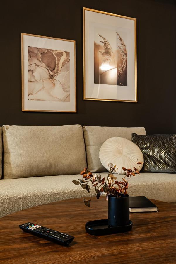 Central Spacious Apartment 506 Bukares Bagian luar foto