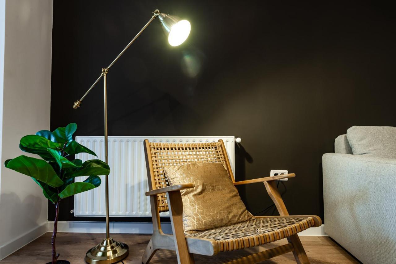 Central Spacious Apartment 506 Bukares Bagian luar foto